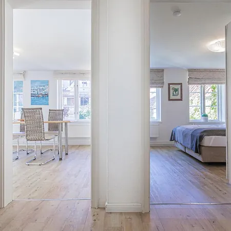 Fewo1846 - Hugo Eckener I - Komfortable 2-zimmer-wohnung Im 1 Og Im Stadtzentrum Apartment *